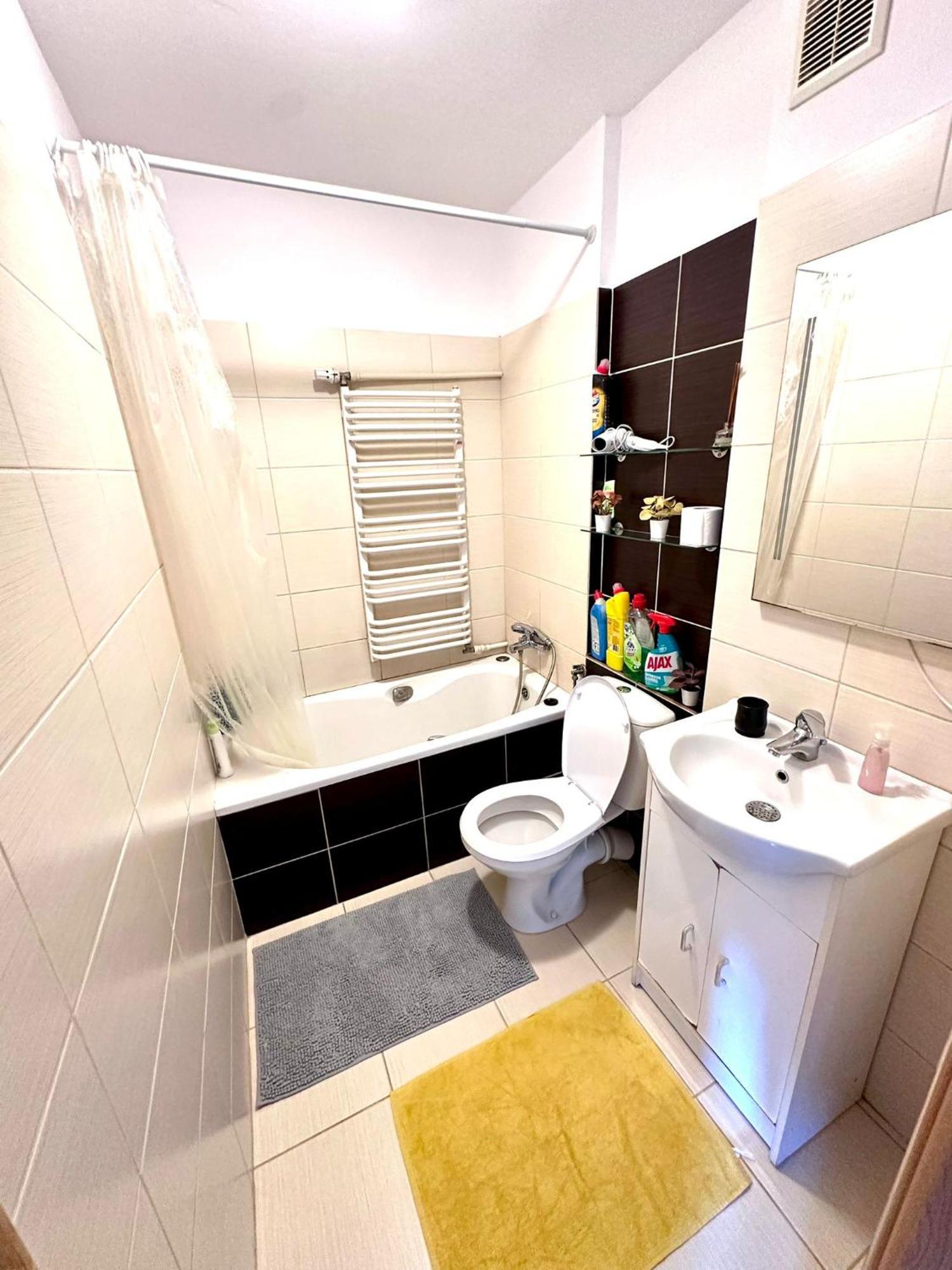 Centrum Studio Apartment Varşovia Exterior foto